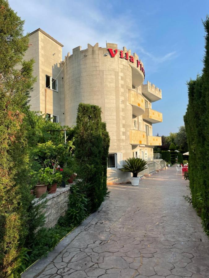Vila Florika Hotel Borsh Buitenkant foto