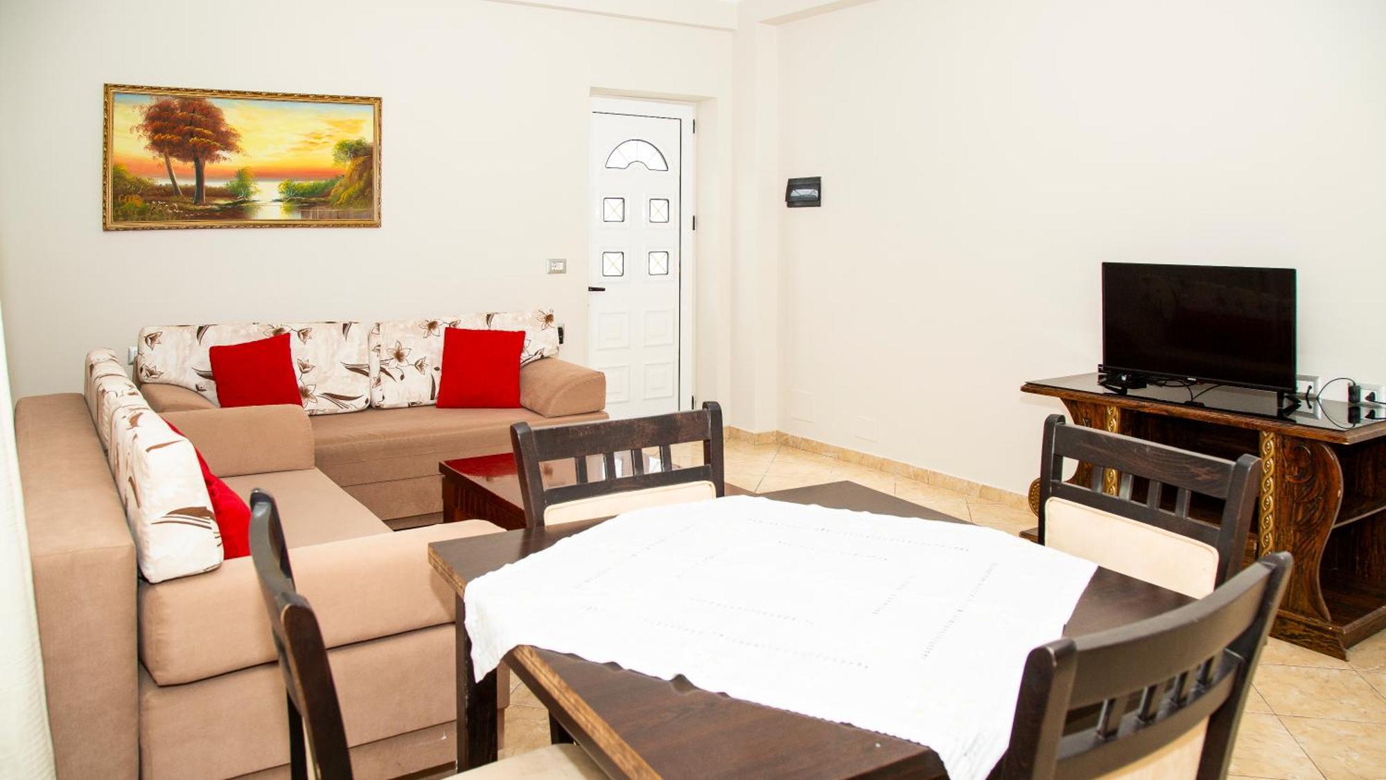 Vila Florika Hotel Borsh Buitenkant foto