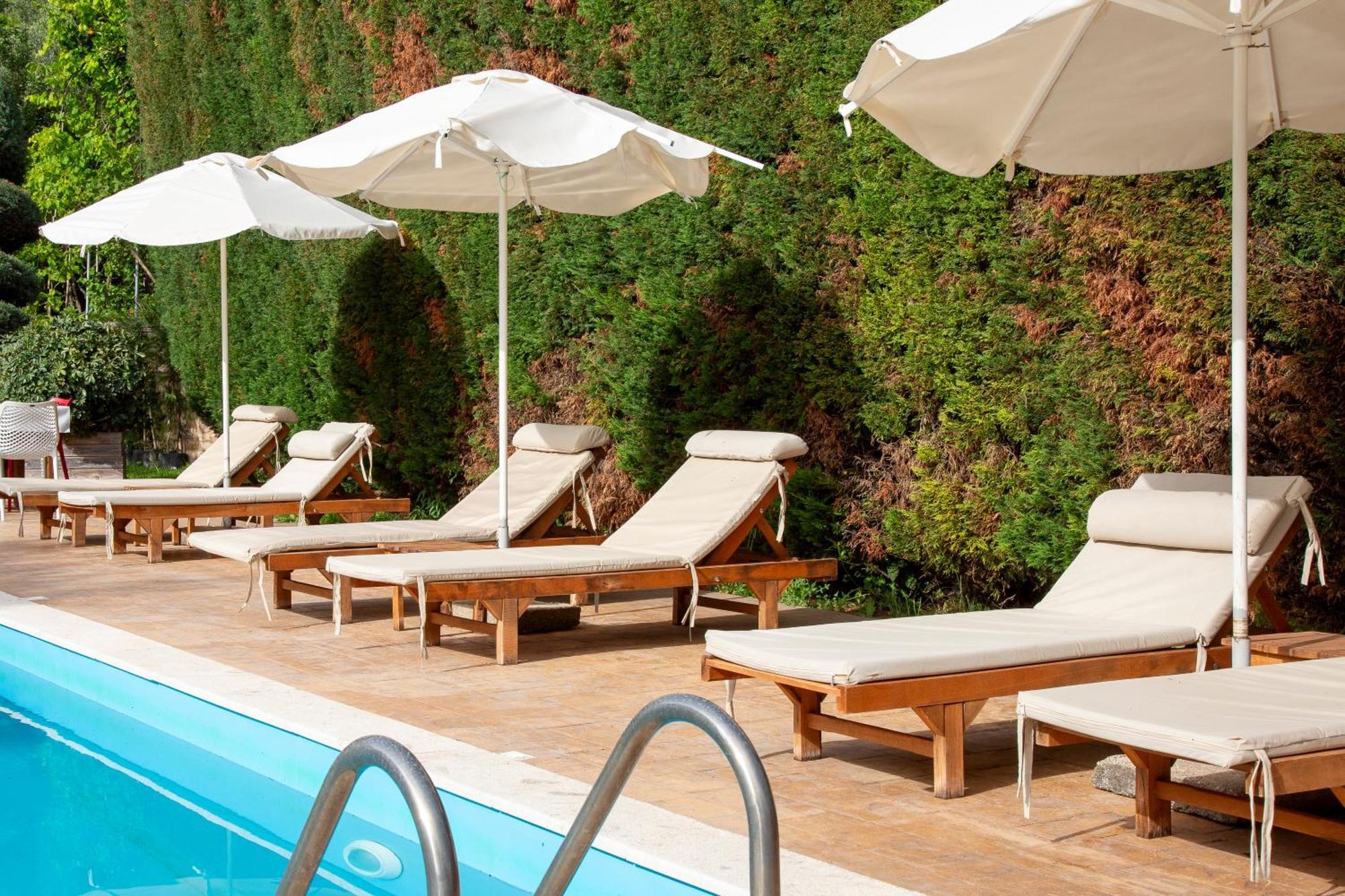 Vila Florika Hotel Borsh Buitenkant foto