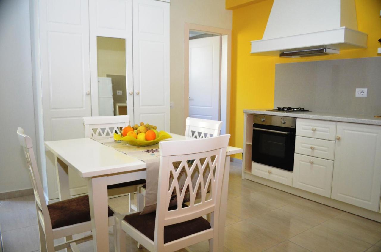 Vila Florika Hotel Borsh Kamer foto