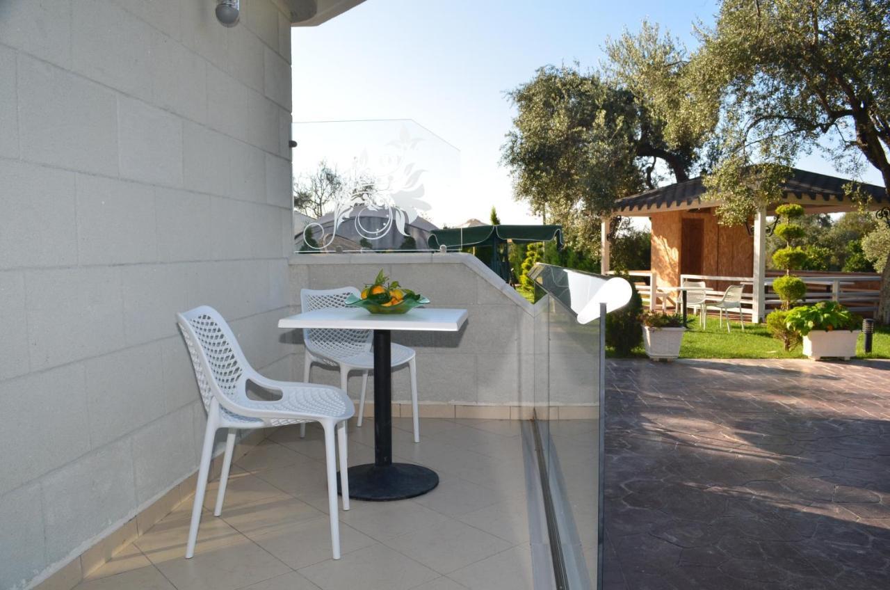 Vila Florika Hotel Borsh Kamer foto